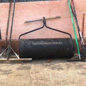 Basic-Tools-for-lawn-maintenance